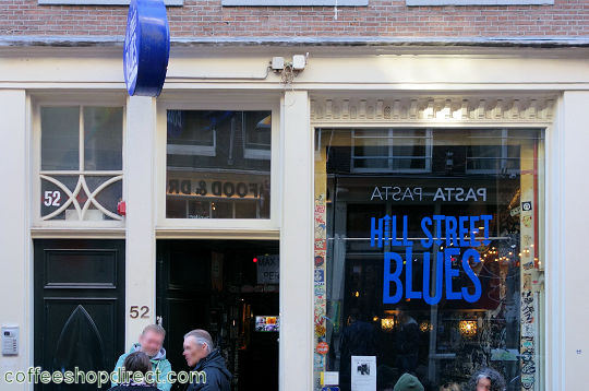 Hill Street Blues smoker-friendly bar Amsterdam