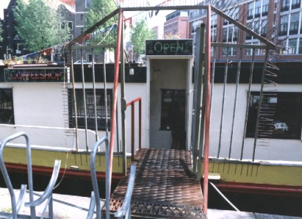 De Theeboot coffee shop Amsterdam