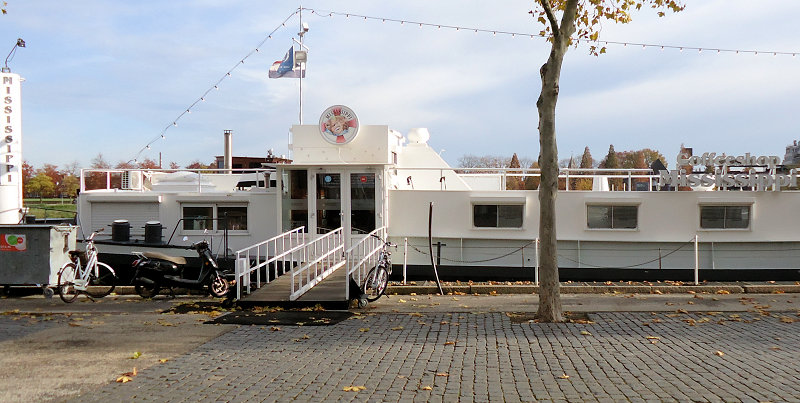 Mississippi Mississipi Boat